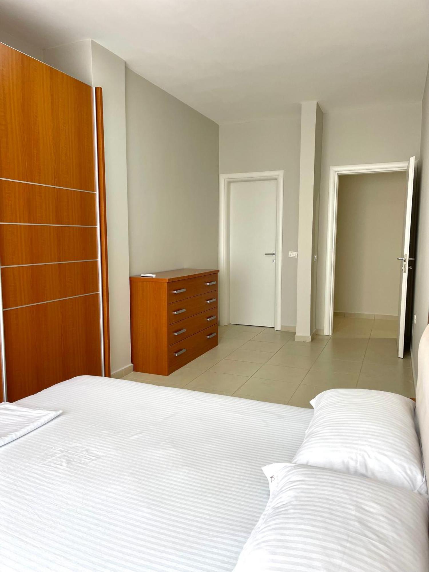 Ki Apartment Durres Bagian luar foto