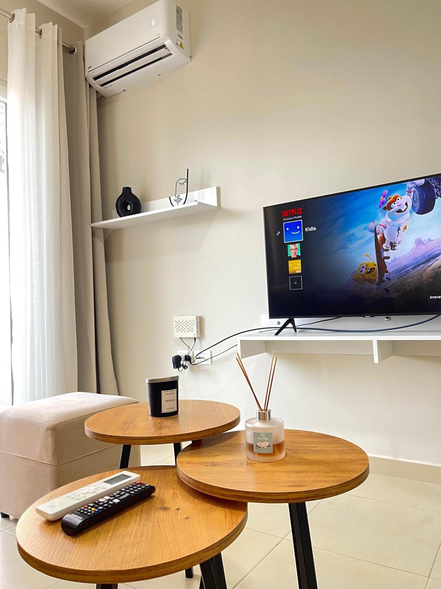 Ki Apartment Durres Bagian luar foto